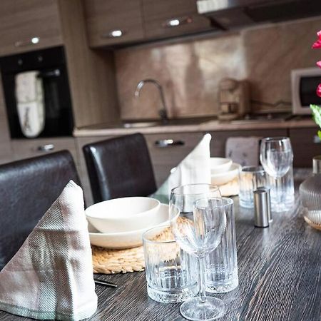 Modern & Bright 1Bd Apartment Near Main Square プロヴディフ エクステリア 写真